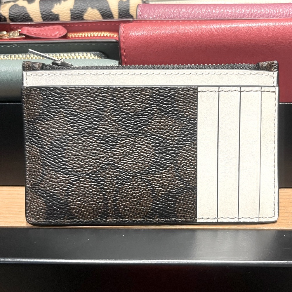 Last one! NWT Coach CV764 Zip Card/Wallet Case Signature Canvas CHARCOAL/Black - Picture 3 of 6